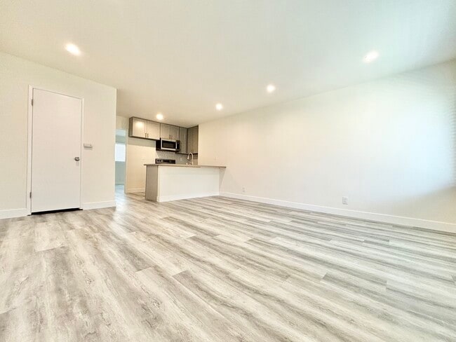 property at 358 S Commonwealth Ave
