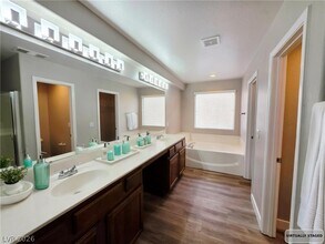 8327 Fort Hallock Ave in Las Vegas, NV - Building Photo - Building Photo