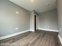 5606 Florence Ave photo'