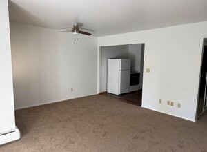 9531 W Beloit Rd in Milwaukee, WI - Building Photo - Building Photo