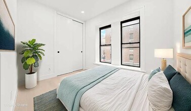 704 Eighth Avenue in Brooklyn, NY - Building Photo - Building Photo