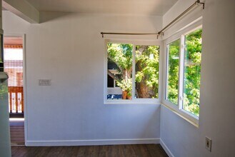 1446 Manhattan Beach Blvd in Manhattan Beach, CA - Building Photo - Building Photo