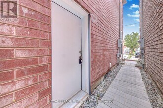 16 Sophia Rd in Markham, ON - Building Photo - Building Photo