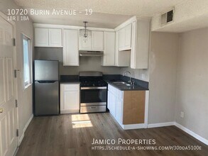 10720 S Burin Ave in Inglewood, CA - Building Photo - Building Photo