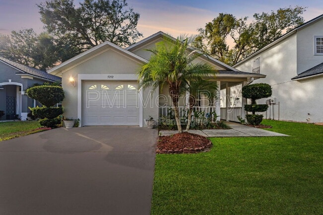 5232 Mango Fruit St in Seffner, FL - Foto de edificio - Building Photo