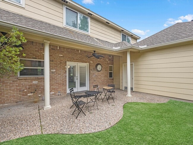 property at 13 Hickory Shadows Dr