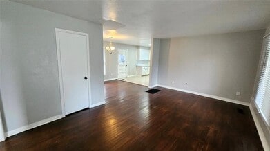 3808 NW 31st St in Oklahoma City, OK - Building Photo - Building Photo