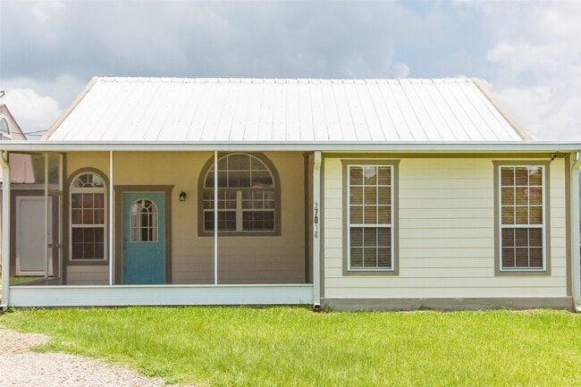 property at 27014 FM2978