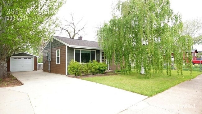 property at 3915 W Omaha St