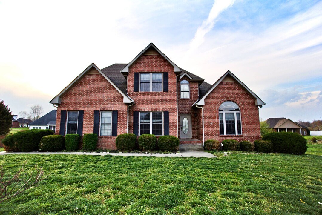 1146 Iron Wood Ct in Clarksville, TN - Building Photo