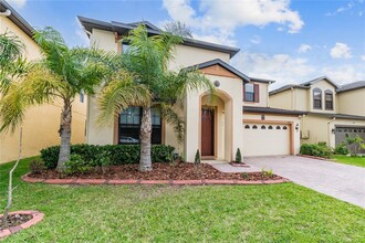 11027 Tahiti Isle Ln in Tampa, FL - Building Photo - Building Photo
