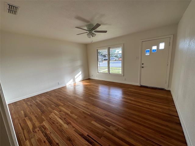 317 W Main St in Midlothian, TX - Building Photo - Building Photo