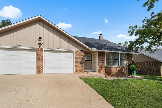 1507 S 12th St in Rogers, AR - Building Photo - Building Photo