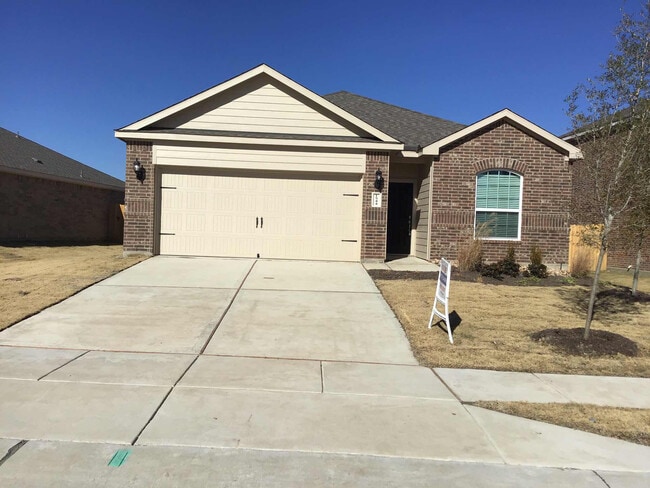 property at 1544 Park Trails Blvd