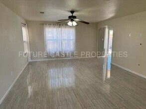 9500 Adina Ln NW in Albuquerque, NM - Building Photo - Building Photo