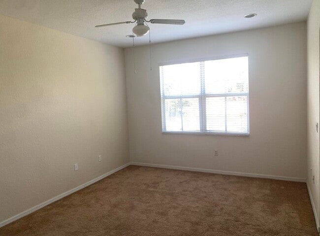 101 Lake Monterey Cir in Boynton Beach, FL - Building Photo - Building Photo