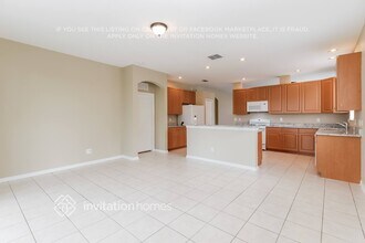 2737 Micah Dr in Trinity, FL - Foto de edificio - Building Photo