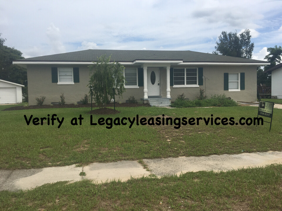 931 Dunkirk Pl in Lake Wales, FL - Building Photo