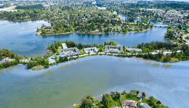 Christie Point in Victoria, BC - Building Photo - Building Photo