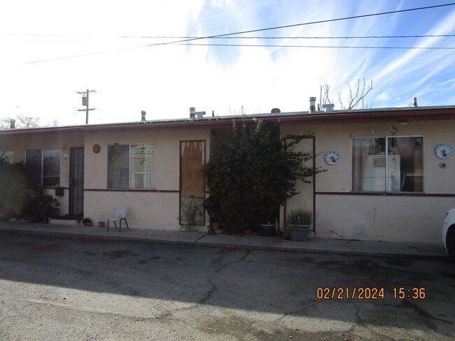 507 30th St in Bakersfield, CA - Building Photo - Building Photo