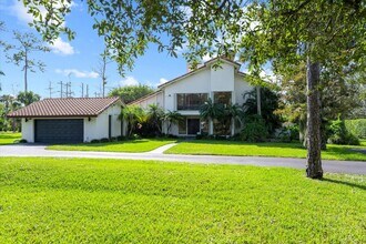 12638 Quercus Ln in Wellington, FL - Building Photo - Building Photo