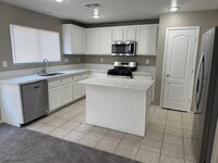 7304 High Cascade Ave in Las Vegas, NV - Building Photo - Building Photo