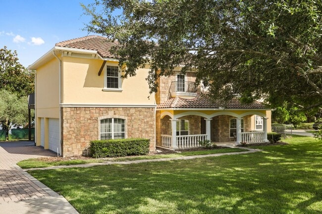 property at 5554 Palm Lake Cir
