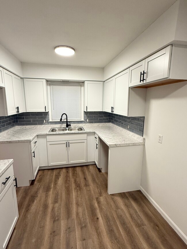 1522 E Camino Alto St, Unit 1522 in Springfield, MO - Building Photo - Building Photo