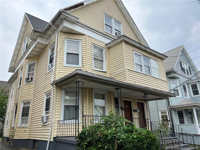 371 Catherine St in Bridgeport, CT - Building Photo - Building Photo