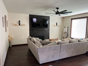 27705 65th Dr NW in Stanwood, WA - Building Photo - Building Photo