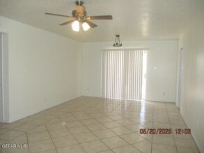 6817 Escondido Dr in El Paso, TX - Building Photo - Building Photo