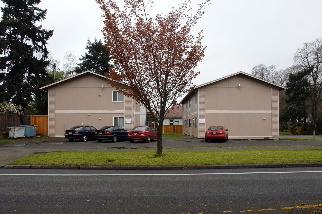 Peninsula Park Apartments in Portland, OR - Foto de edificio