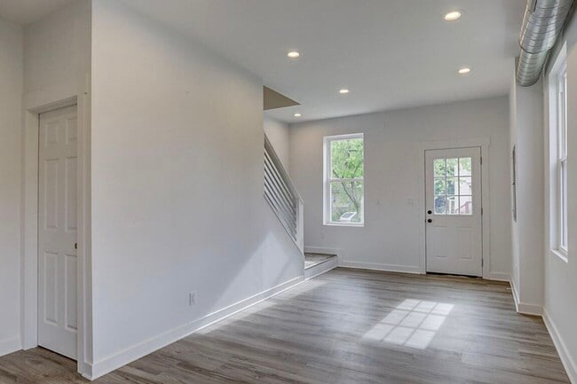 property at 1235 Scott St