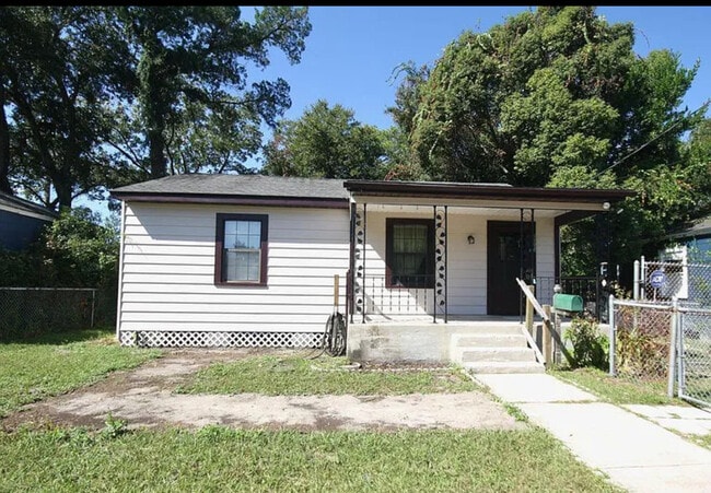 property at 2110 Brackland St