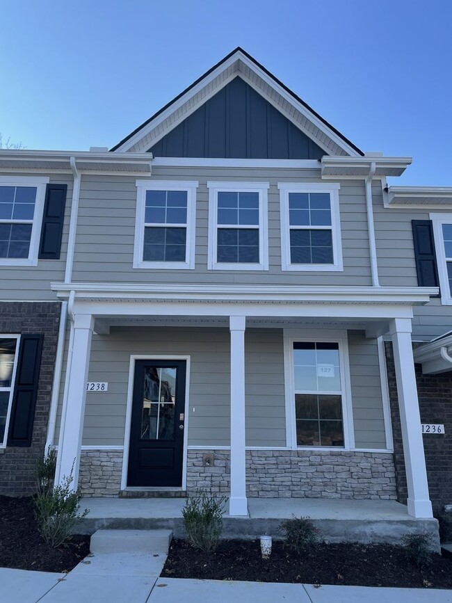1238 Mason Dl in Columbia, TN - Building Photo - Building Photo