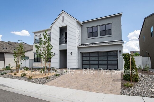 6120 Triple Crown Dr in Reno, NV - Building Photo - Building Photo