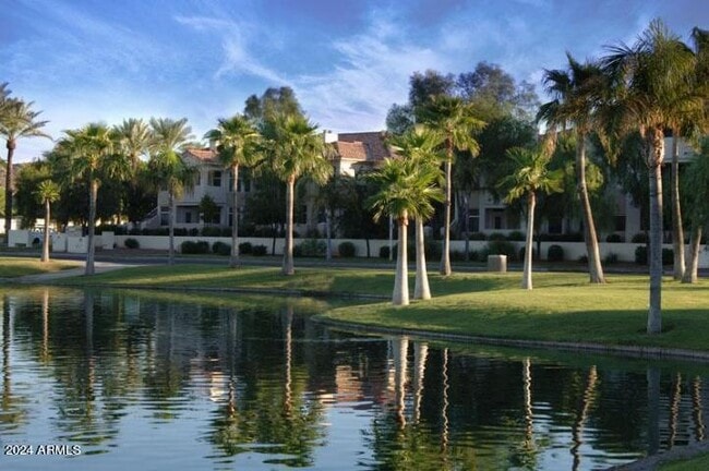 property at 3830 E Lakewood Pkwy W