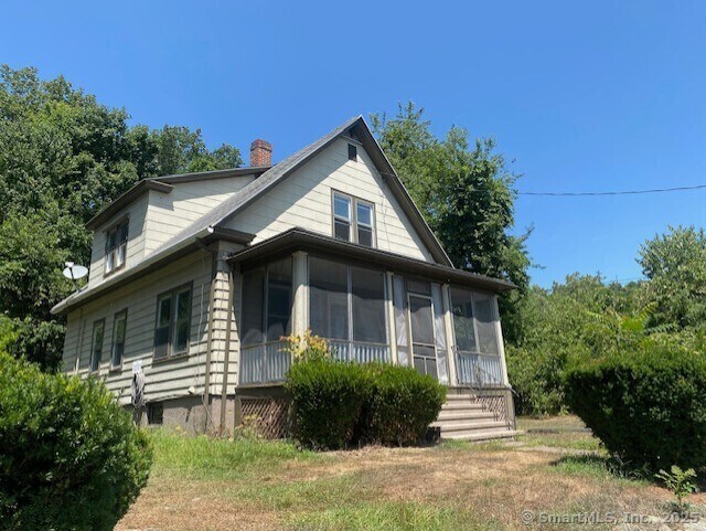 301 Terrace Ave in West Haven, CT - Foto de edificio