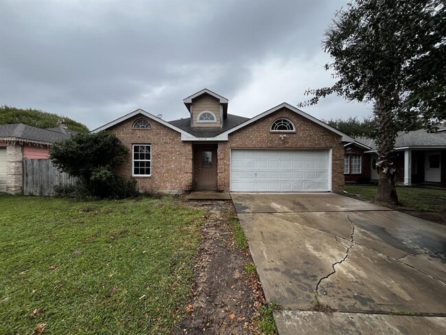 property at 34518 Lake Side Dr