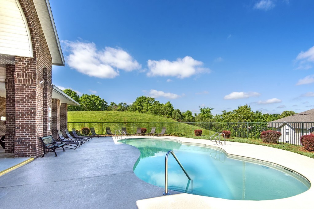 Laurel Pointe Salisbury, NC Apartments For Rent