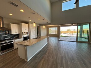 25908 W Sands Dr in Buckeye, AZ - Building Photo - Building Photo