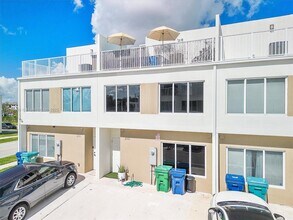 25888 SW 139th Path in Homestead, FL - Building Photo - Building Photo