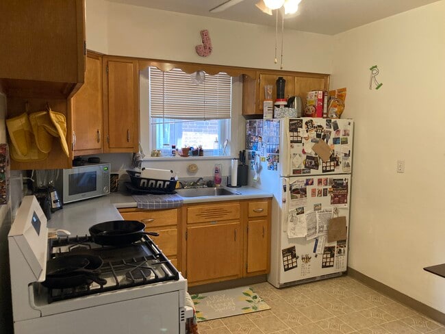 property at 5944 Phillips Ave