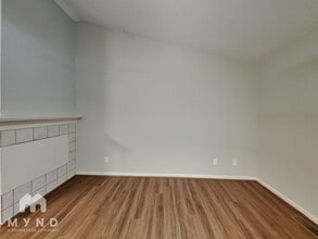 10601 Wood Meadow Dr in Charlotte, NC - Foto de edificio - Building Photo