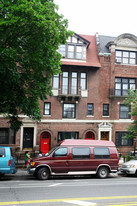 390 9th St Apartments