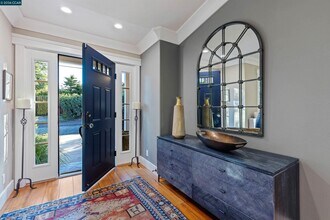 10 Jolie Ln in Walnut Creek, CA - Building Photo - Building Photo