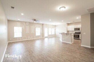 758 Redbud Ln in Summerville, SC - Building Photo - Building Photo