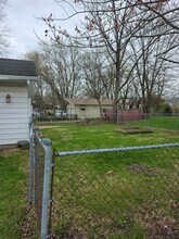 421 Conneaut Ave in Bowling Green, OH - Building Photo - Building Photo