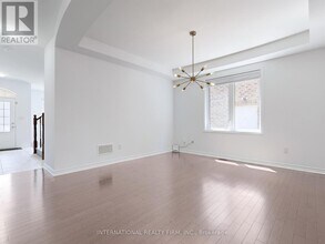 59 Westfield Dr in Whitby, ON - Building Photo - Building Photo