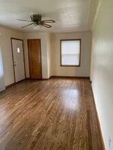 343 Beverly Hills Dr in Youngstown, OH - Building Photo - Building Photo